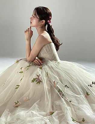 JENNYHOUSE WEDDING